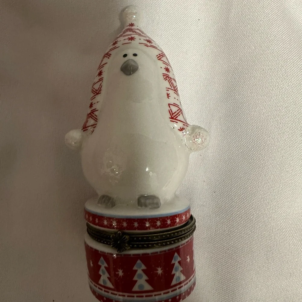 Pier 1 Red Ceramic Holiday Box 2 PCs new without tag
